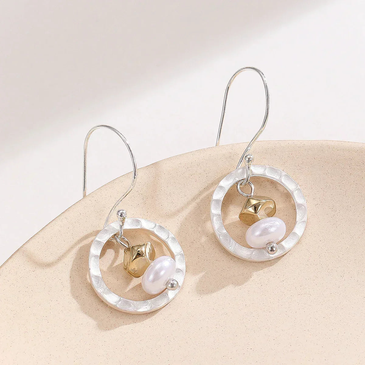 Retro Circular Pendant Earrings VIP